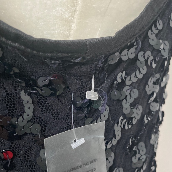 Vintage Sequins Lace Dress with Open Back - Picture 8 of 15